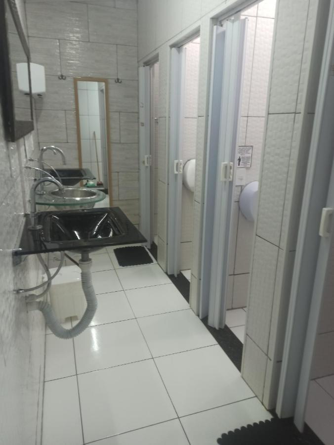 Buganvile Hostel Abraão Esterno foto