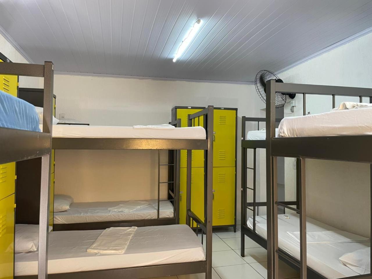 Buganvile Hostel Abraão Esterno foto